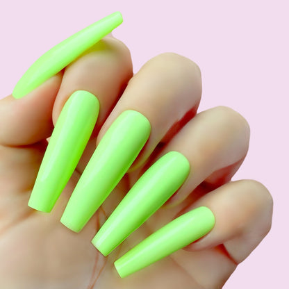 Kiara Sky Dip and Acrylic Powder 2oz - Tea-quila Lime